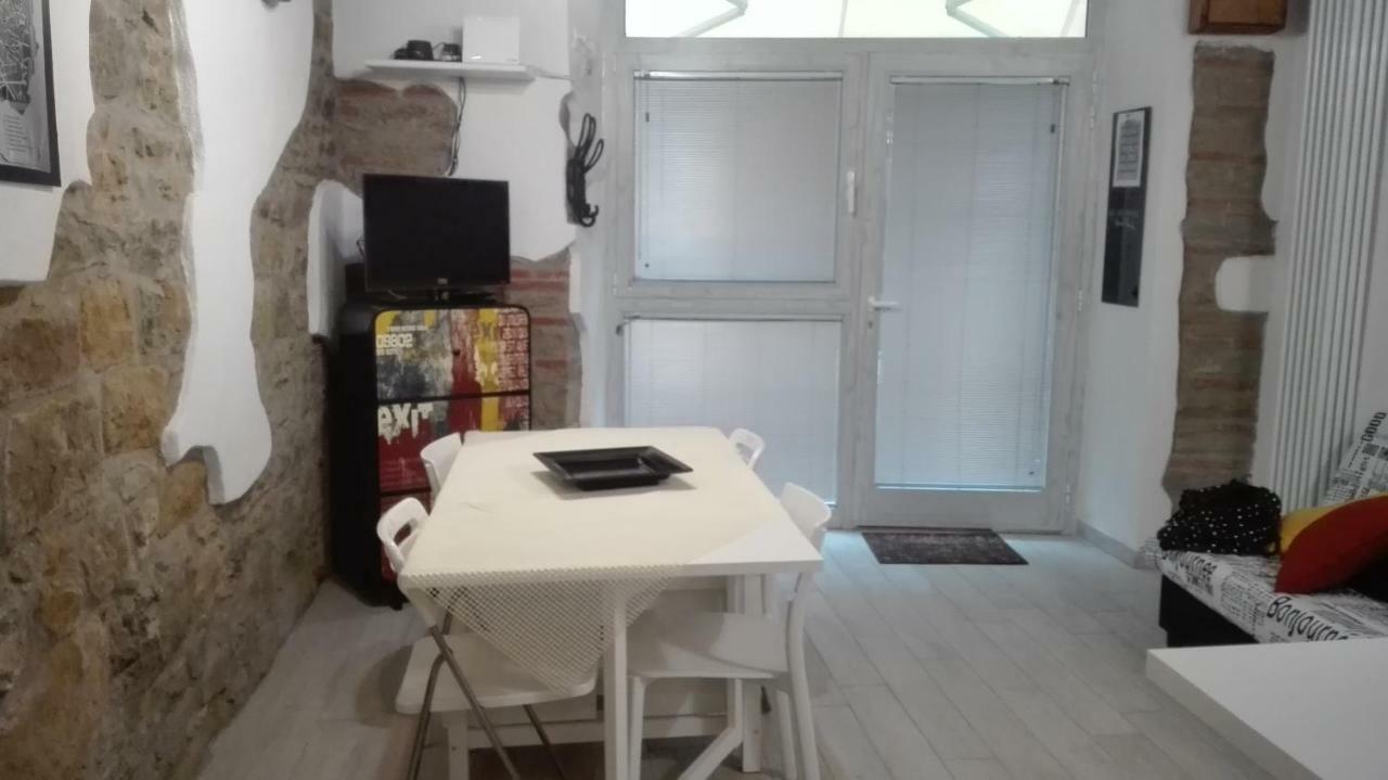 "Via Cavour 81" Apartment Arezzo Luaran gambar