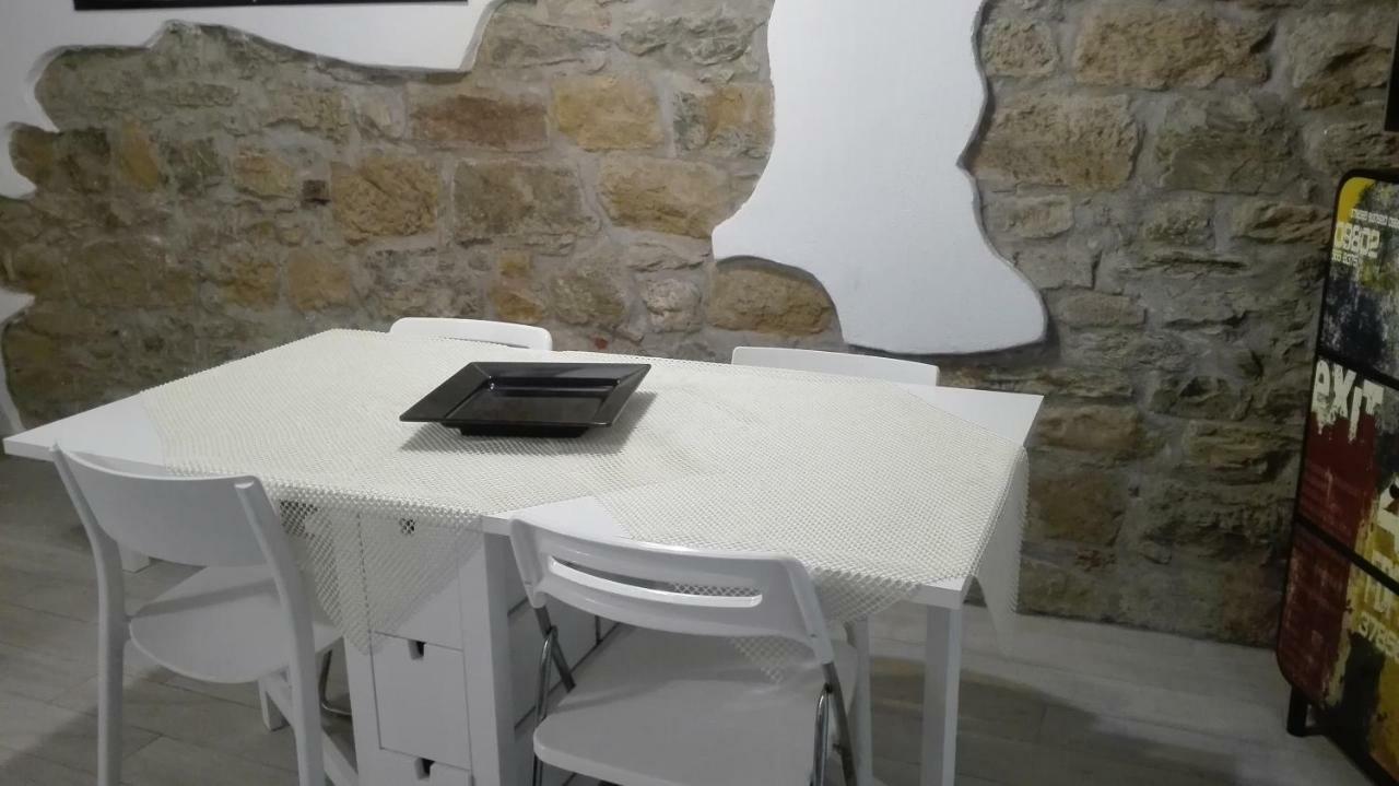 "Via Cavour 81" Apartment Arezzo Luaran gambar